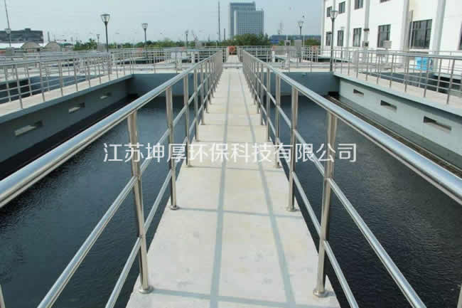 反硝化深层滤池